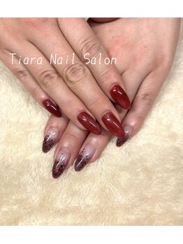 ティアラ(Tiara)/ラメグラデーションとワンカラー