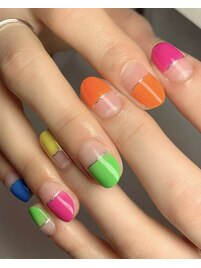 カラフルフレンチネイル