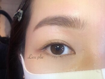 リュープリエ(Lieu plie)/次世代まつぱ&美眉スタイリング