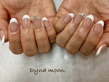 ダイナ ムーン(Dyna moon.)/ガラスフレンチネイル