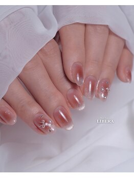 チークマグネットネイル