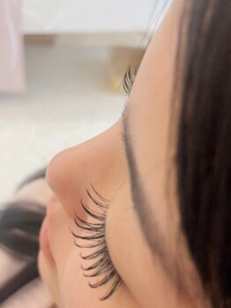 ボリュームのある目元にしたい