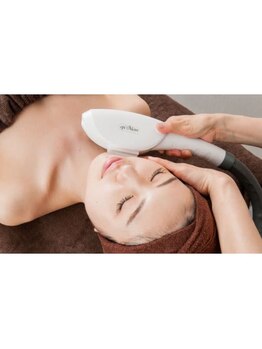 アクワレル ゆりまち袖ケ浦駅前モール店(aquarelle)の写真/【光フェイシャル】肌の透明感(シミ・くすみケア)★リフトUP小顔効果♪ ※男女可