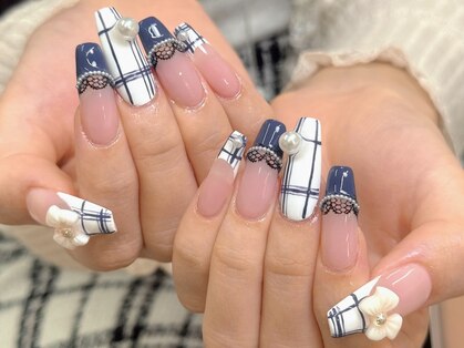 ラッキーネイル(lucky nail)の写真