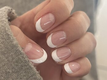 ネイルマムジジ(nailmum jiji)/フレンチ ジェルネイル シンプル