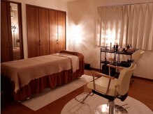 ルアナ(LUANA)の雰囲気(温かな灯りと落ち着いた空間で、心地よく施術を受けられる個室☆)