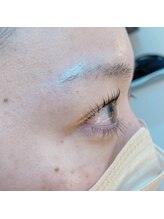 シュウア(SyuA)/横向きパリジェンヌ 