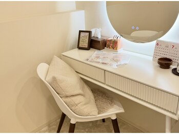 フィー(Fee)/2階ドレッサー♪