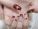 心躍るバレンタインハートネイル