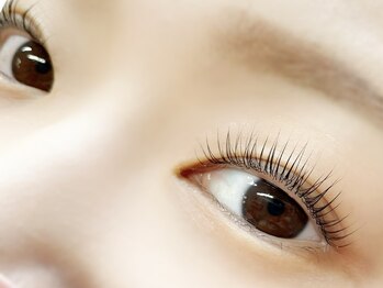 ルートル(Loutre)の写真/根本から立ち上げるパリジェンヌラッシュリフトで、自分史上最も美しい「愛されeye」へ★