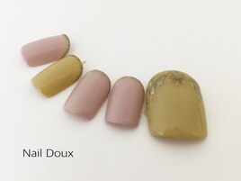 秋フットネイル