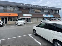 ケアスト/駐車場もあります!