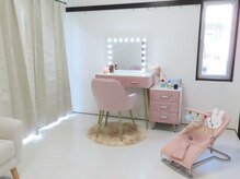 プライベートサロン Selena【セレーナ】まつげパーマ/マツエクの雰囲気（待合室）