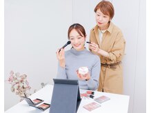 プルメリアの雰囲気（大人のメイクレッスンでは初心者向けに丁寧ねお伝えします）