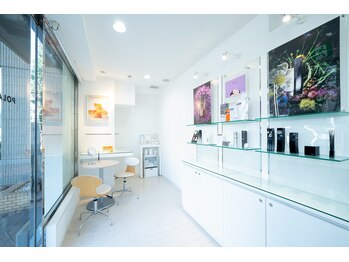 ポーラ ザ ビューティ 馬車道店(POLA THE BEAUTY)/店内
