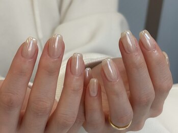 white mirror／ミラーネイル