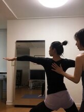 カーム(Calm)/ヨガ　５．アジャストメント