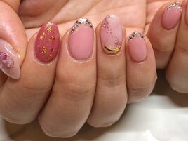 Jr.ネイリスト施術