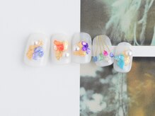 ゆびノさき/綺麗めお花ネイル