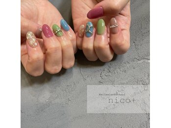 ニコ(nico+)/カラフルアクセサリーネイル♪