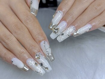 ネイルズバー 新宿店(Nails Bar)/シルバーフラワーネイル