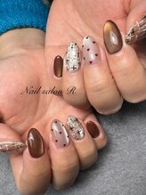 ネイルサロン アール(Nail salon R)/持ち込みデザイン