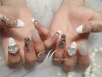 エム 池袋店(M)/