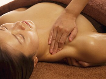 ラジェ 浜松佐鳴台店(LAGE)/ 【小顔メイキング】筋肉ほぐし