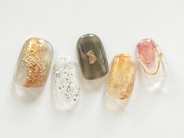 クリアゴールドニュアンスネイル
