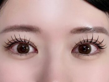 ロミー 新宿(romy.)の写真/一生に一度の思い出に残る大切な日に☆高技術×丁寧な施術は当店にお任せを◎目を開けた時の感動をお届け♪