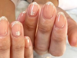Jr.ネイリスト施術