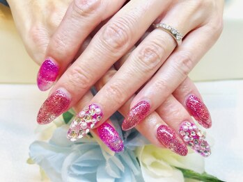 ブリエカドー(Briller Cadeau)/ロングネイル(持込デザイン)