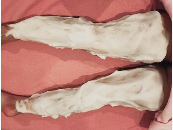 スリムモネ(Slimmone)/トルマリン泡で足がポカポカ♪