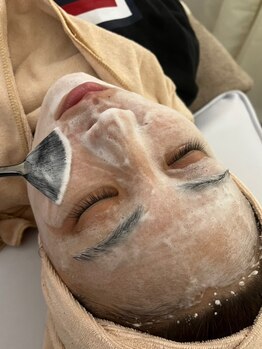 シュシュ(chouchou)の写真/【韓国No.1人気☆ララピール】ダウンタイム無し!お肌を育てる剥かないピーリングで憧れの水光肌に♪