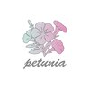 ペチュニア(petunia)のお店ロゴ