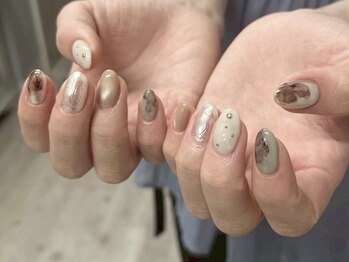 シーズネイル 渋谷店(She's nail)の写真/ショートNail派さんも大満足*トレンド~シンプル上品Nailまで多数ご用意【写真:初回オフ込¥6980】渋谷