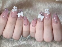 ワンホンネイル（華やか×ツヤ感）