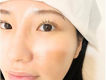 フリルナチュール 天神舞鶴店の写真/【まつげパーマ/パリジェンヌ】初めてのまつげサロンをお探しの方★まつげ専門店Frillnatureへ♪