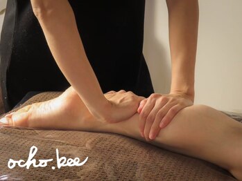 オチョビー(ocho.bee)/リンパマッサージ/よもぎ蒸し