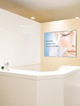 ウビクエ グランフロント大阪店(UBIQUE)/都度払い専門サロン