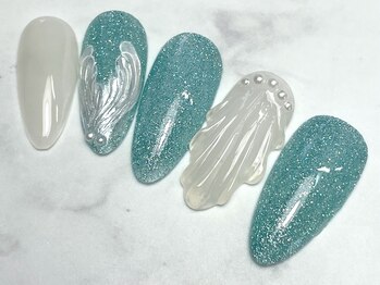 人魚の鱗　7900円