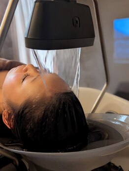 アンドユー(And U)の写真/完全フルフラットシャンプー台YUME導入サロン★元美容師のオーナーによるヘッドスパにハマる人続出◎