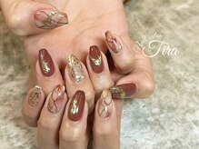 Nail salon Tira【4月1日OPEN(予定)】