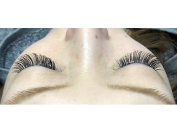 ルアーシル(Lurecil)/ボリュームラッシュ