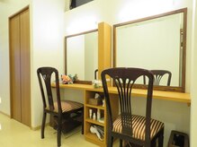 ベルリアン(BelleLien)/メイクブース