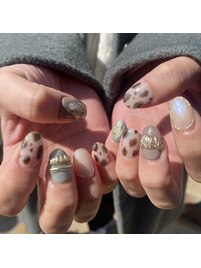 ニュアンスネンドネイルアニマル