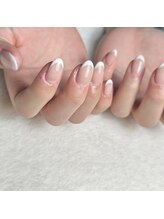 ナツネイル(natsu'nail)/王道フレンチ