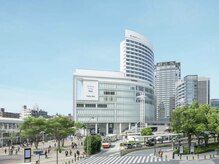 ティアリーネイル コレットマーレ店(Tiary Nail)の雰囲気（JR桜木町駅北改札から出たら目の前♪歩く歩道からは2階から直結）