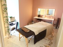 ☆お部屋は別で美容室も併用しております