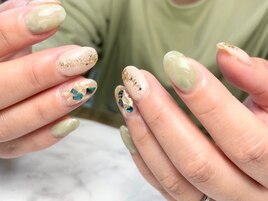 シェルネイル　7900円
